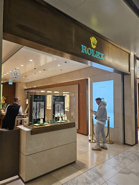 rolex store amsterdam airport.